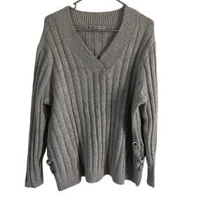 Absolutely Famous Plus Size 2X Ribbed V Neck Gray Sweater Winter Preppy Coquette
